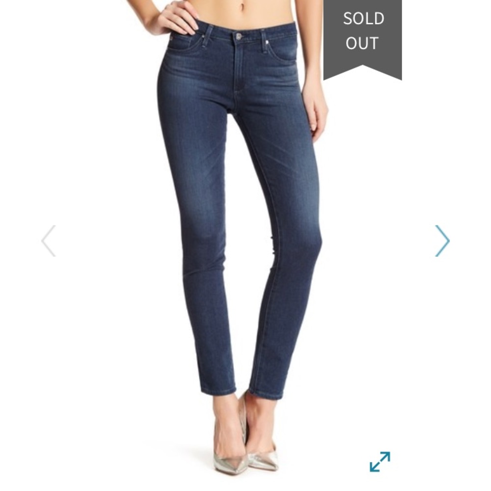 AG The Prima Mid-Rise Cigarette Jeans